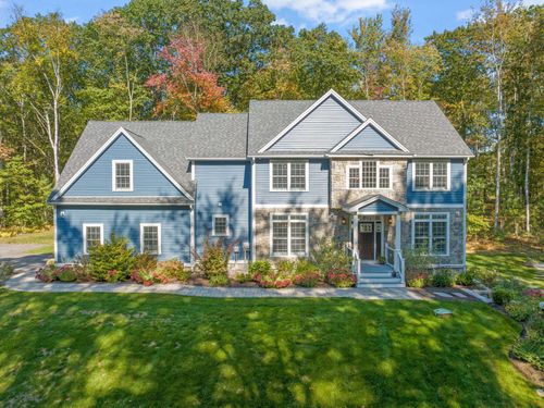 28 Singh Dr, Dover, NH, 03820-4834 | Card Image