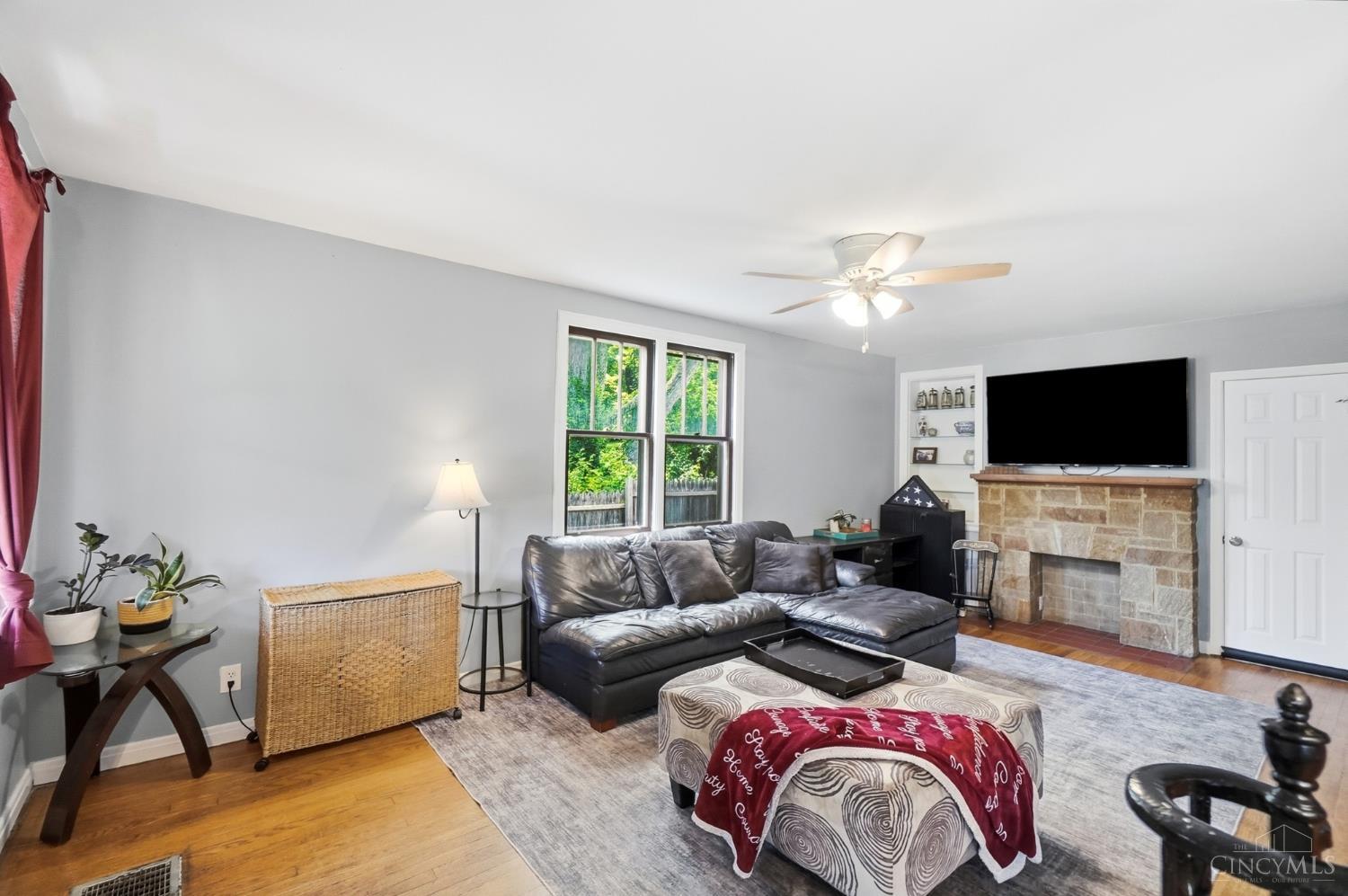 Residential in Delhi Twp 4