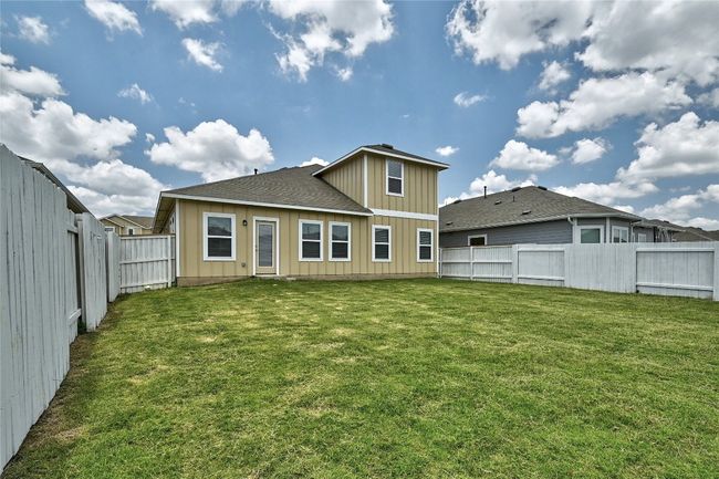 215 Desperado St, House other with 3 bedrooms, 3 bathrooms and 2 parking in Kyle TX | Image 30
