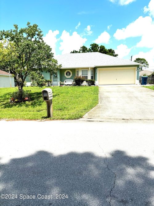 251 Heritage Street Sw, Palm Bay, FL, 32908 | Card Image