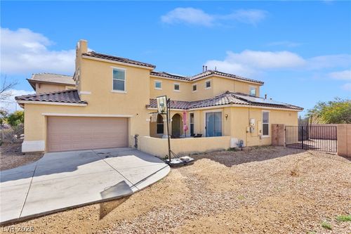 2713 River Ranch Pl, North Las Vegas, NV, 89081-6433 | Card Image