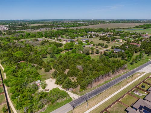 1460 S Uhl Rd, Glenn Heights, TX, 75154-8411 | Card Image