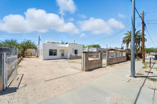 113 W Kelso St, Tucson, AZ, 85705-4552 | Card Image