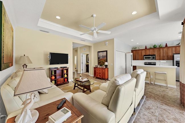 Living Room looking into Kitchen | Image 13