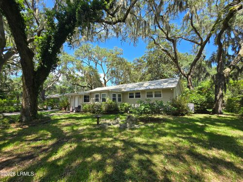 1403 Newcastle Street, Beaufort, SC, 29902 | Card Image