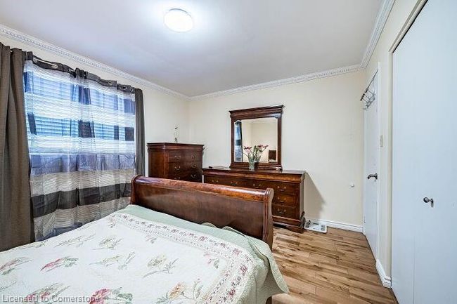 136 Patterson St, House other with 5 bedrooms, 2 bathrooms and 6 parking in Beeton ON | Image 32
