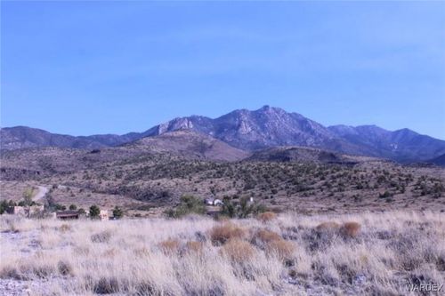 110-10 E Chuckwagon Dr, Kingman, AZ, 86401-8725 | Card Image