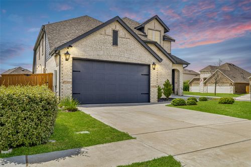 684 Billowing Way, Kyle, TX, 78640-3146 | Card Image