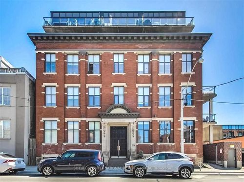107-19 River St, Toronto, ON, M5A3P1 | Card Image