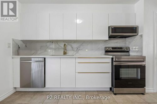 22-22-25 Gosford Boulevard N, Toronto (Black Creek), ON, M3N2G7 | Card Image