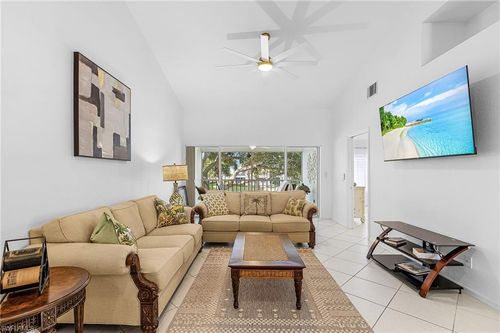 206-760 Wiggins Lake Dr, NAPLES, FL, 34110 | Card Image