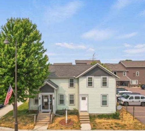 303 E Wisconsin St, Portage, WI, 53901-2448 | Card Image