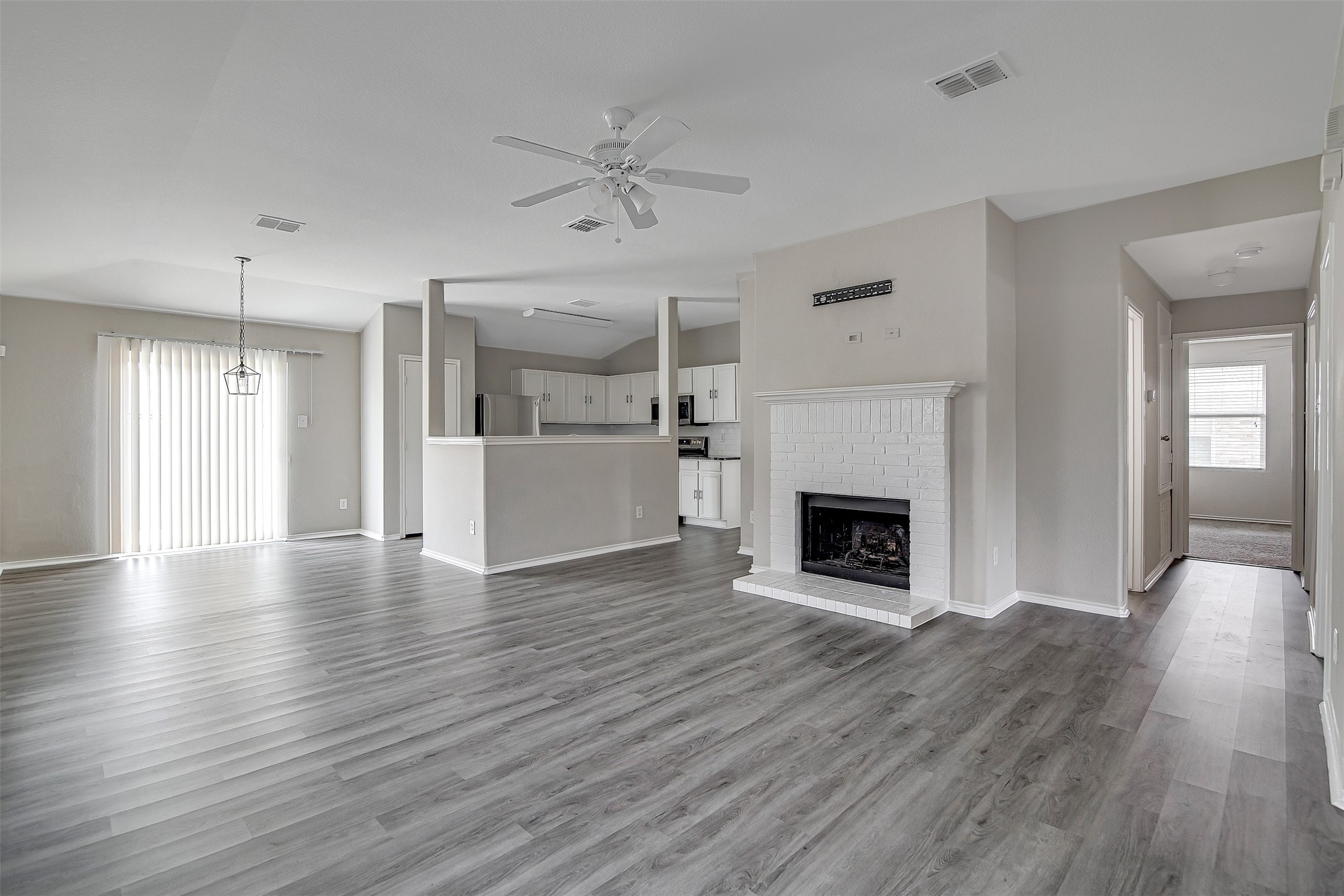Residential in Crowley 5