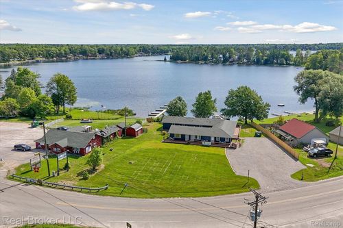 4998 N Main St, Long Lake, MI, 48743 | Card Image
