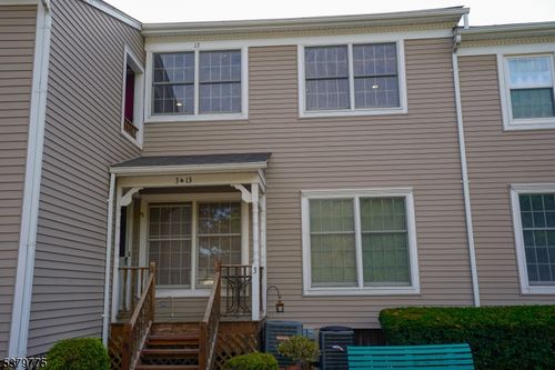 apt-13-120 Willard St, Pompton Lakes, NJ, 07442-3100 | Card Image