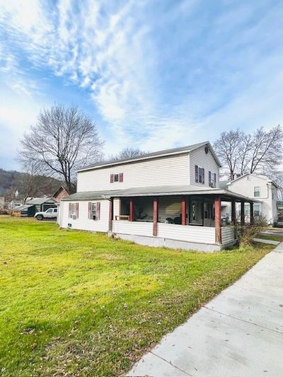 109 S Catherine Street, Home with 3 bedrooms, 2 bathrooms and null parking in Montour NY | Image 2