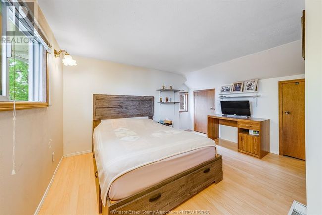 1418 Pillette Rd, House other with 3 bedrooms, 2 bathrooms and null parking in Windsor ON | Image 26