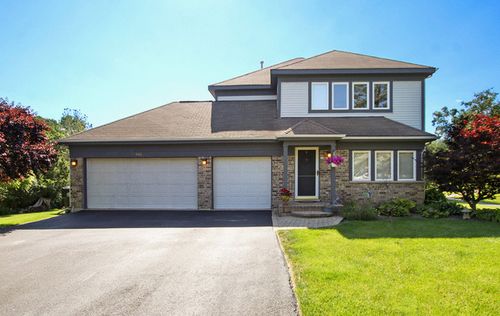992 White Pine Dr, Antioch, IL, 60002-2416 | Card Image