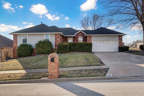 3021 S Palisades Dr, Springfield, MO, 65807-8640 | Card Image