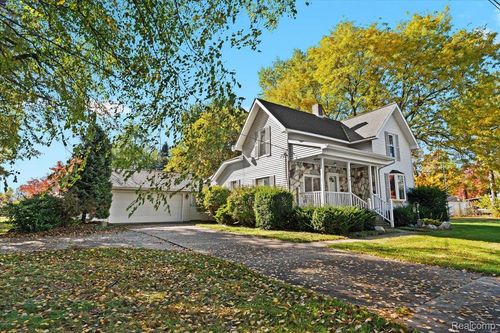 3188 E Mount Morris Rd, Mount Morris, MI, 48458-8992 | Card Image