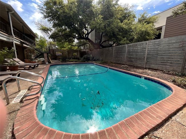 APT-206 - 1514 Forest Trl, Condo with 2 bedrooms, 2 bathrooms and 1 parking in Austin TX | Image 17