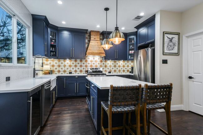 10208 Beard Ave, House other with 3 bedrooms, 3 bathrooms and 2 parking in Austin TX | Image 11