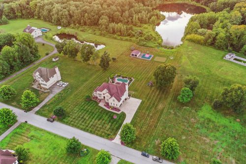 28 Viola Ct, Wappingers Falls, NY, 12590-7604 | Card Image