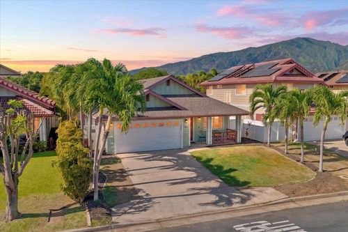 18 Henohea Pl, Kahului, HI, 96732-2541 | Card Image