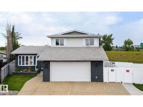 4520 124 Ave Nw, Edmonton, AB, T5W5B8 | Card Image