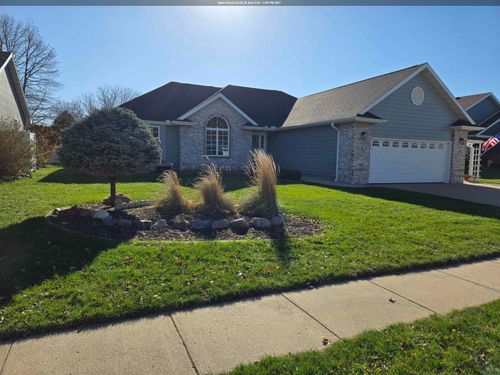 202 Frontier St, Sergeant Bluff, IA, 51054-8901 | Card Image
