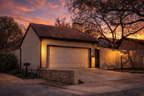 9609 Orchard Hill, Dallas, TX, 75243 | Card Image