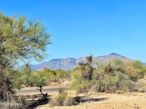 12-15946 W Diamond Bell Ranch Rd, Tucson, AZ, 85736 | Card Image