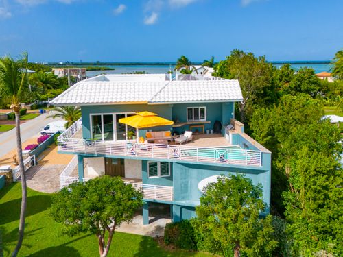 201 Nautilis Street, Duck Key, FL, 33050 | Card Image