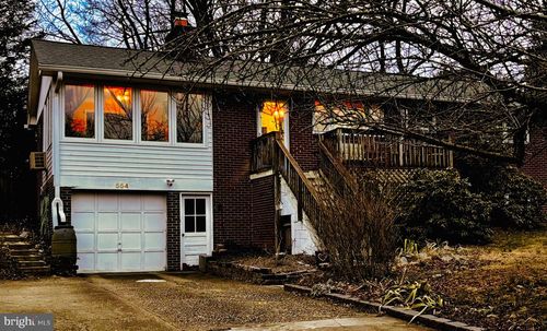 554 Orchard St Nw, VIENNA, VA, 22180-4145 | Card Image