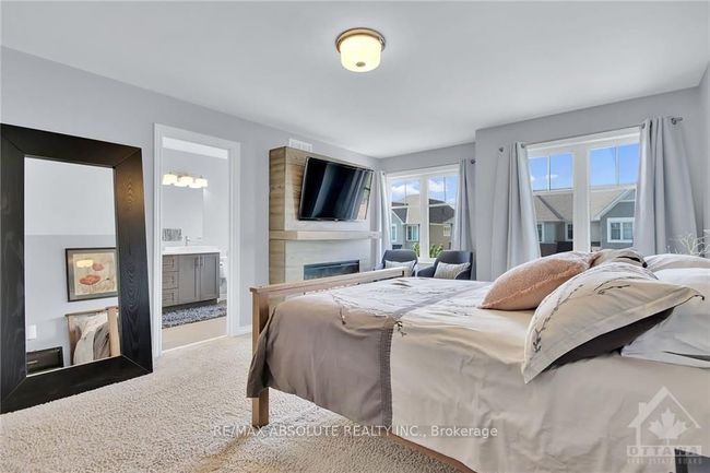 266 Wood Acres Grve, House attached with 3 bedrooms, 3 bathrooms and 2 parking in Blossom Park - Airport and Area ON | Image 21