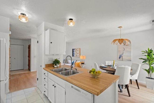 155 Peach Ter, Townhouse with 2 bedrooms, 2 bathrooms and null parking in Santa Cruz CA | Image 8