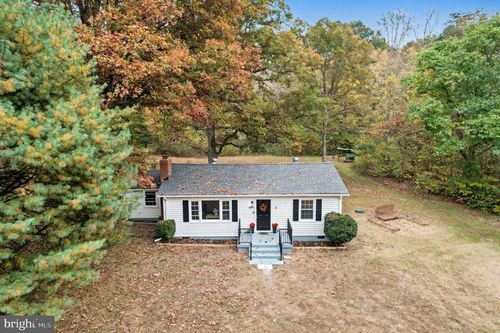 846 Borden Rd, Bumpass, VA, 23024-4213 | Card Image