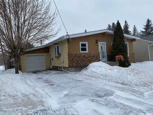 150 Gladstone Ave S, Yorkton, SK, S3N2B6 | Card Image