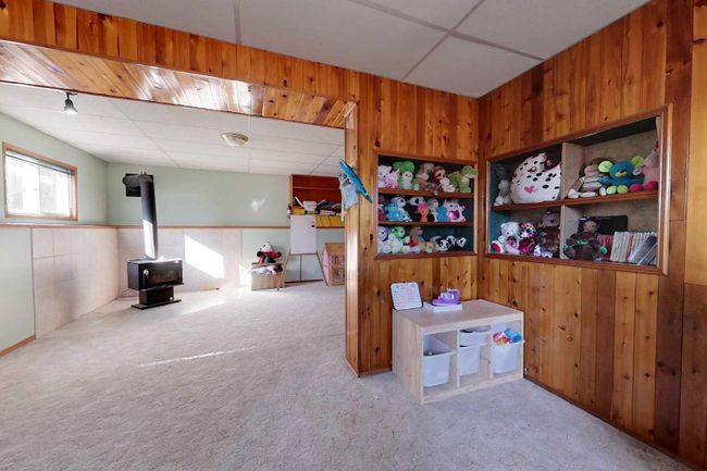1040 6 St Se, Home with 5 bedrooms, 2 bathrooms and 6 parking in Slave Lake AB | Image 39