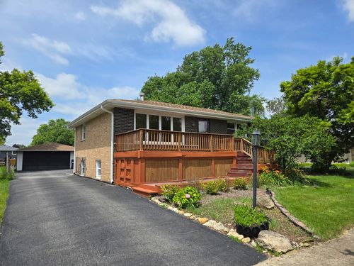 10648 S Lori Ln, Palos Hills, IL, 60465-2045 | Card Image