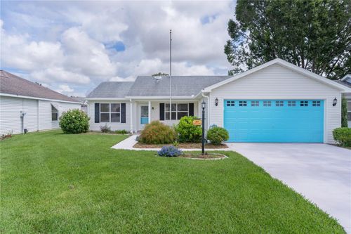 807 Ramos Dr, LADY LAKE, FL, 32159-8747 | Card Image