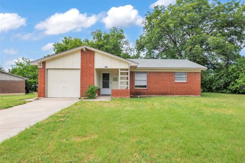 1306 Violet Ave, Killeen, TX, 76543-5145 | Card Image