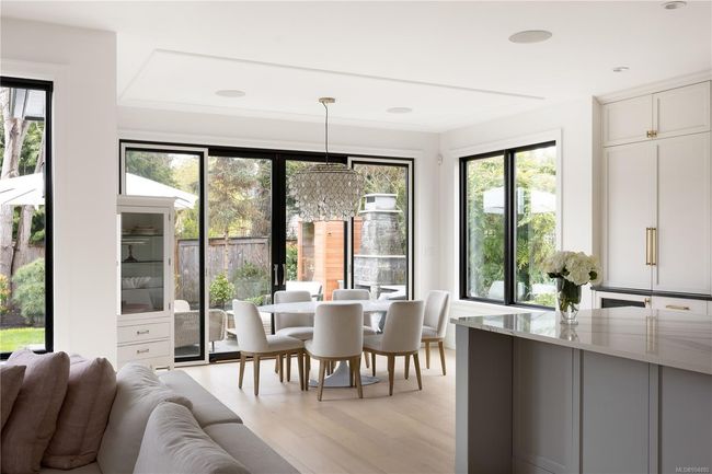609 Oliver St, House other with 4 bedrooms, 4 bathrooms and 6 parking in Oak Bay BC | Image 10
