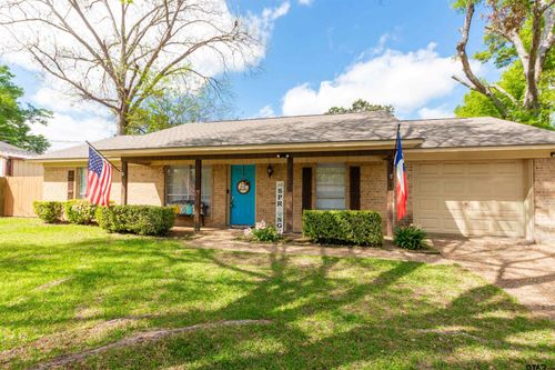 305 Lakeview St, Whitehouse, TX, 75791-3345 | Card Image