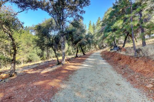 17421 Anona Court, Grass Valley, CA, 95949 | Card Image