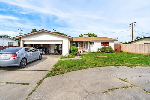 2615 N Quail Dr, Visalia, CA, 93291-1830 | Card Image