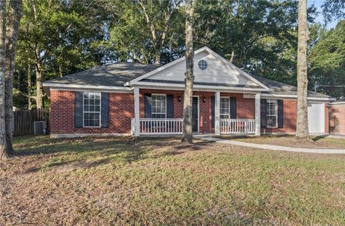 6301 Woodside Dr, Theodore, AL, 36582-6061 | Card Image
