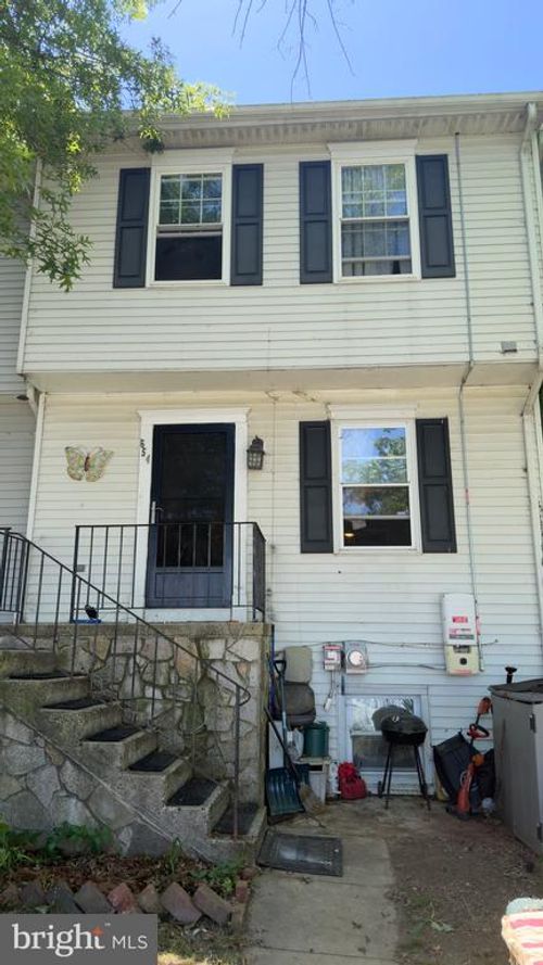 654 Kittendale Circle, BALTIMORE, MD, 21220 | Card Image