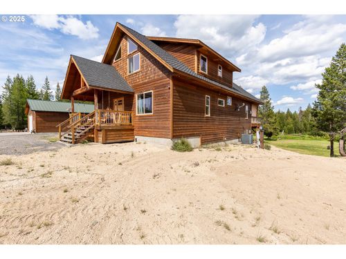 124323 Teatable Ct, Crescent Lake, OR, 97733-7172 | Card Image