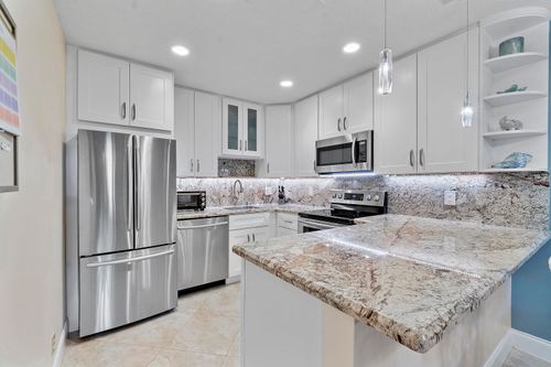 274-250 S Ocean Blvd, Delray Beach, FL, 33483-6782 | Card Image